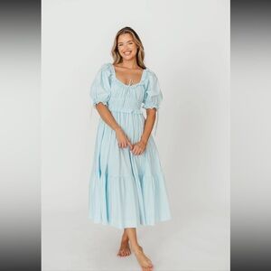 Elegant Light Blue Midi Dress